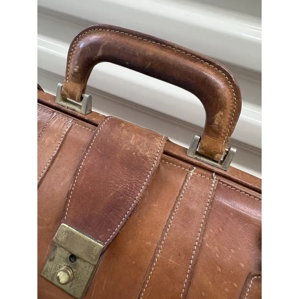 Tweeds classic vintage